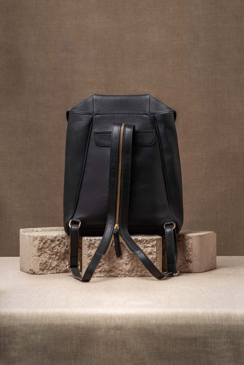 Mantra Backpack - Black